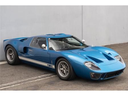 ford-gt40-replica-1965-superformance-gt40-for-sale-blue_8698958162.jpg