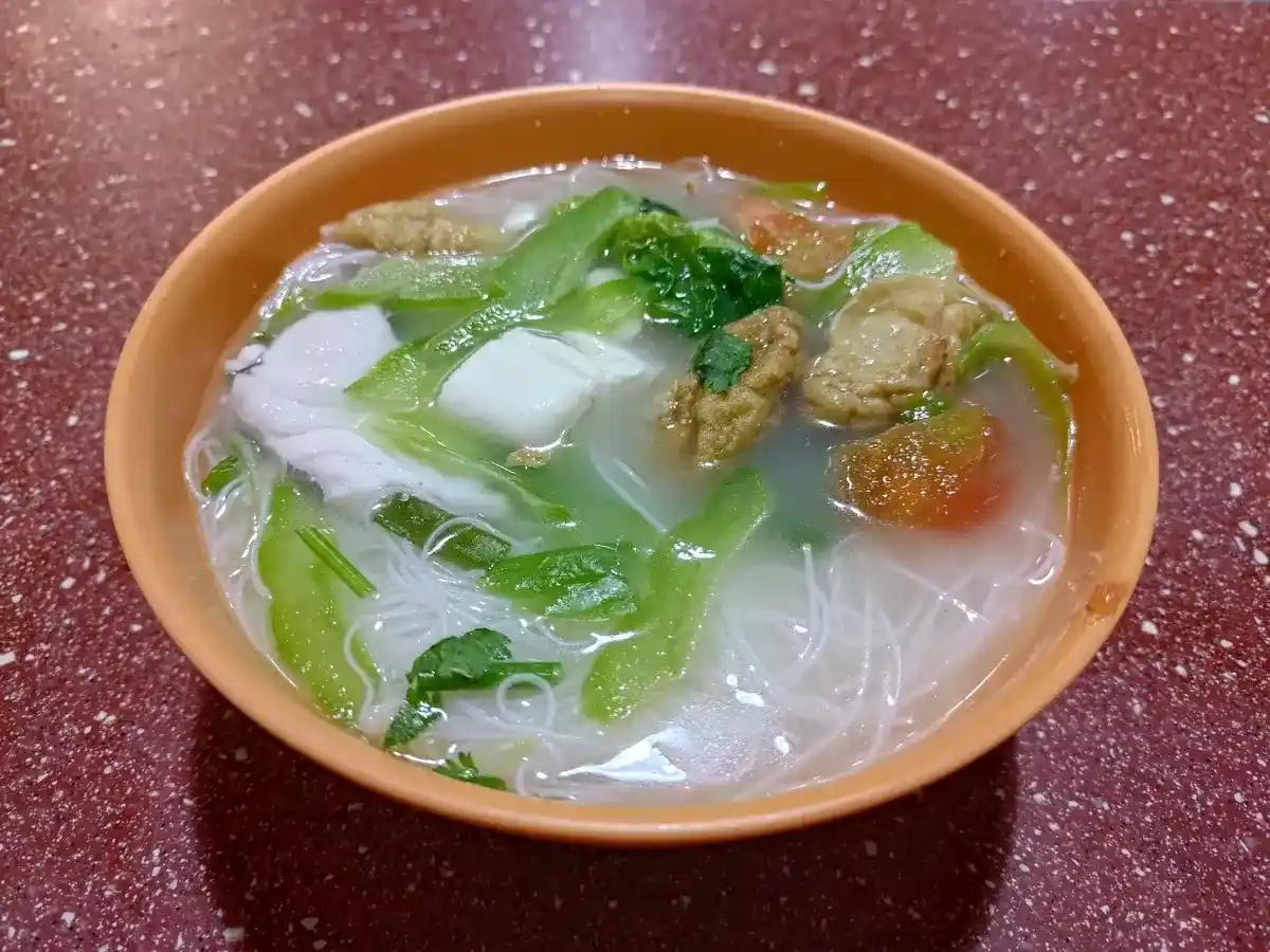 Leong Kee Fish Soup: Double Fish Soup Mee Hoon