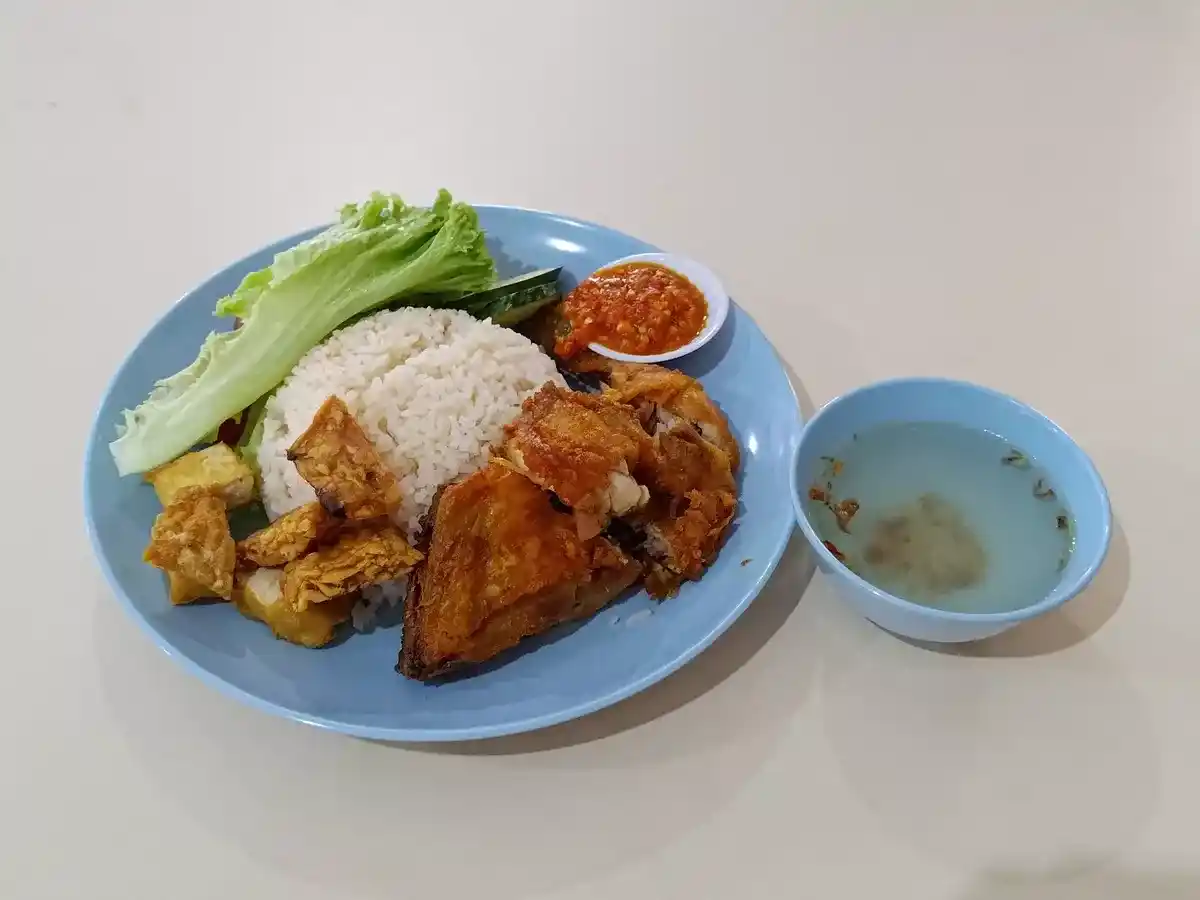 ChickaBoom: Nasi Ayam Penyet & Soup