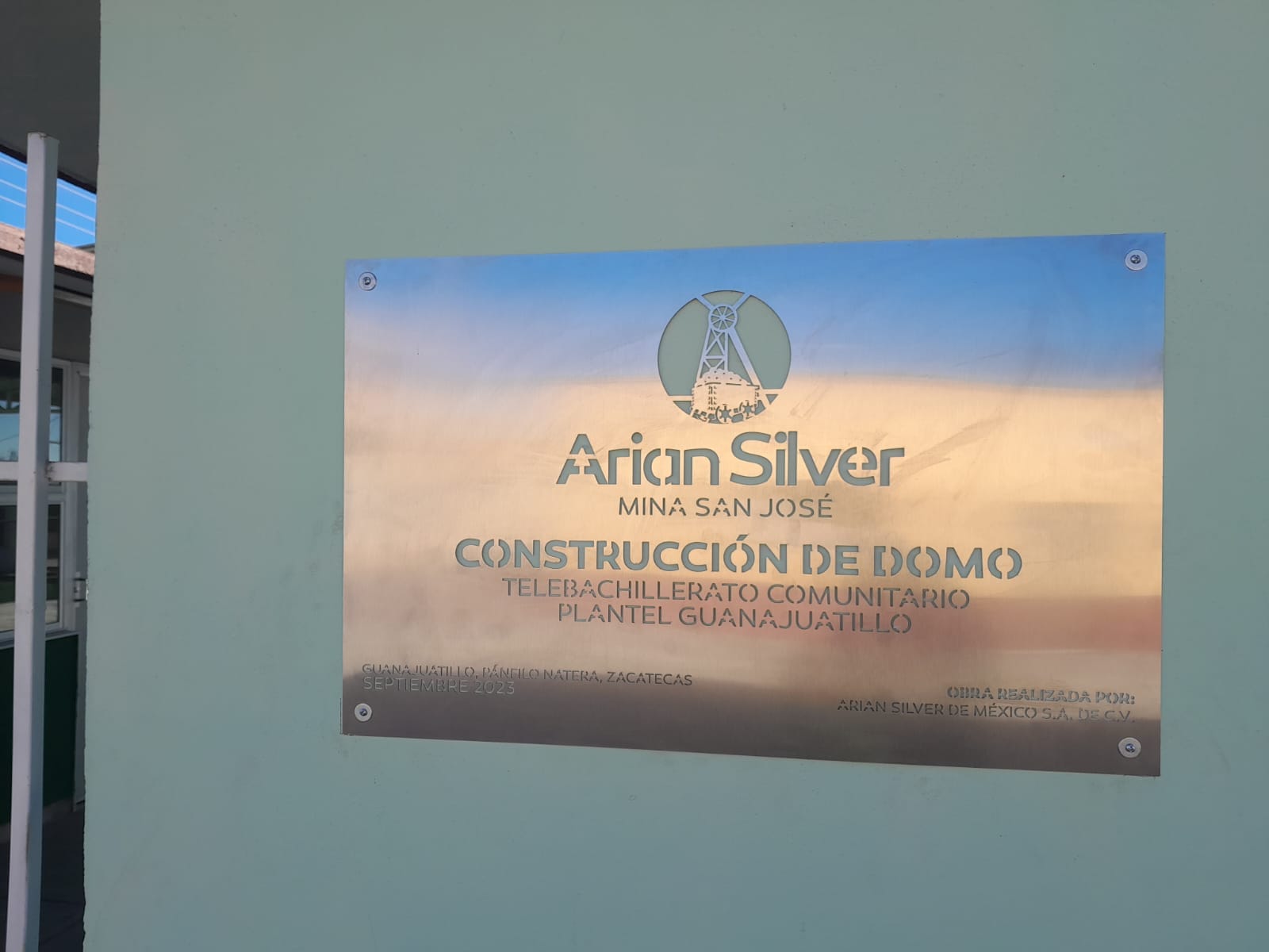 Construye Arian Silver domo en telebachillerato de Guanajuatillo