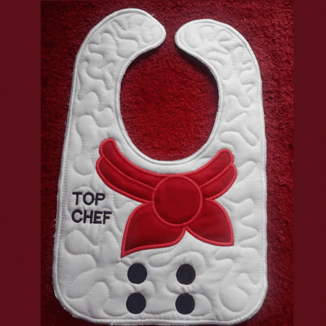 Projeto na Bordadeira - Babador Top Chef com contorno