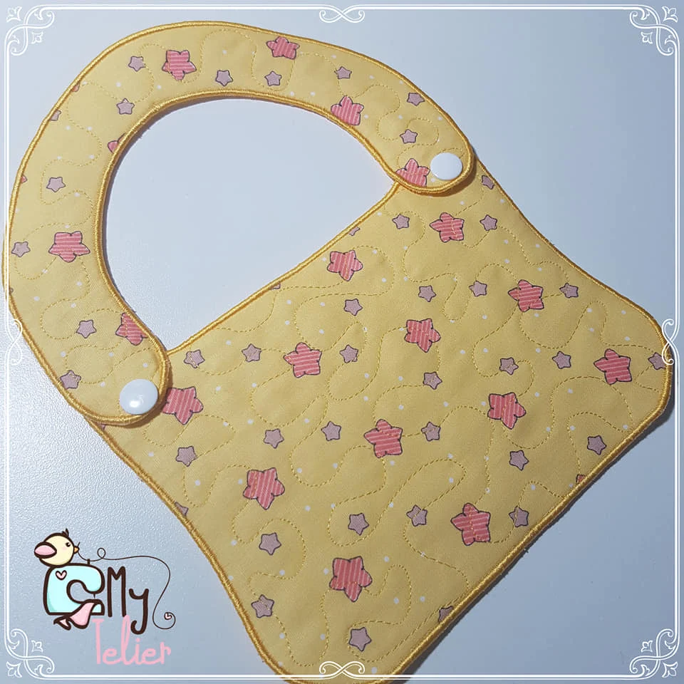 Projeto na Bordadeira - Babador com Quilt