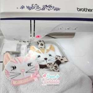 Projeto na Bordadeira - Carinhas de Gatinhos