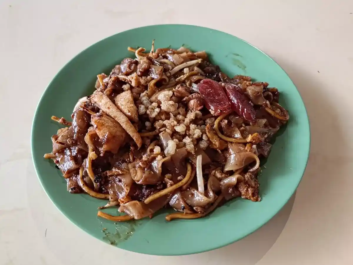 Tian Tian Lai Cooked Food: Fried Kway Teow