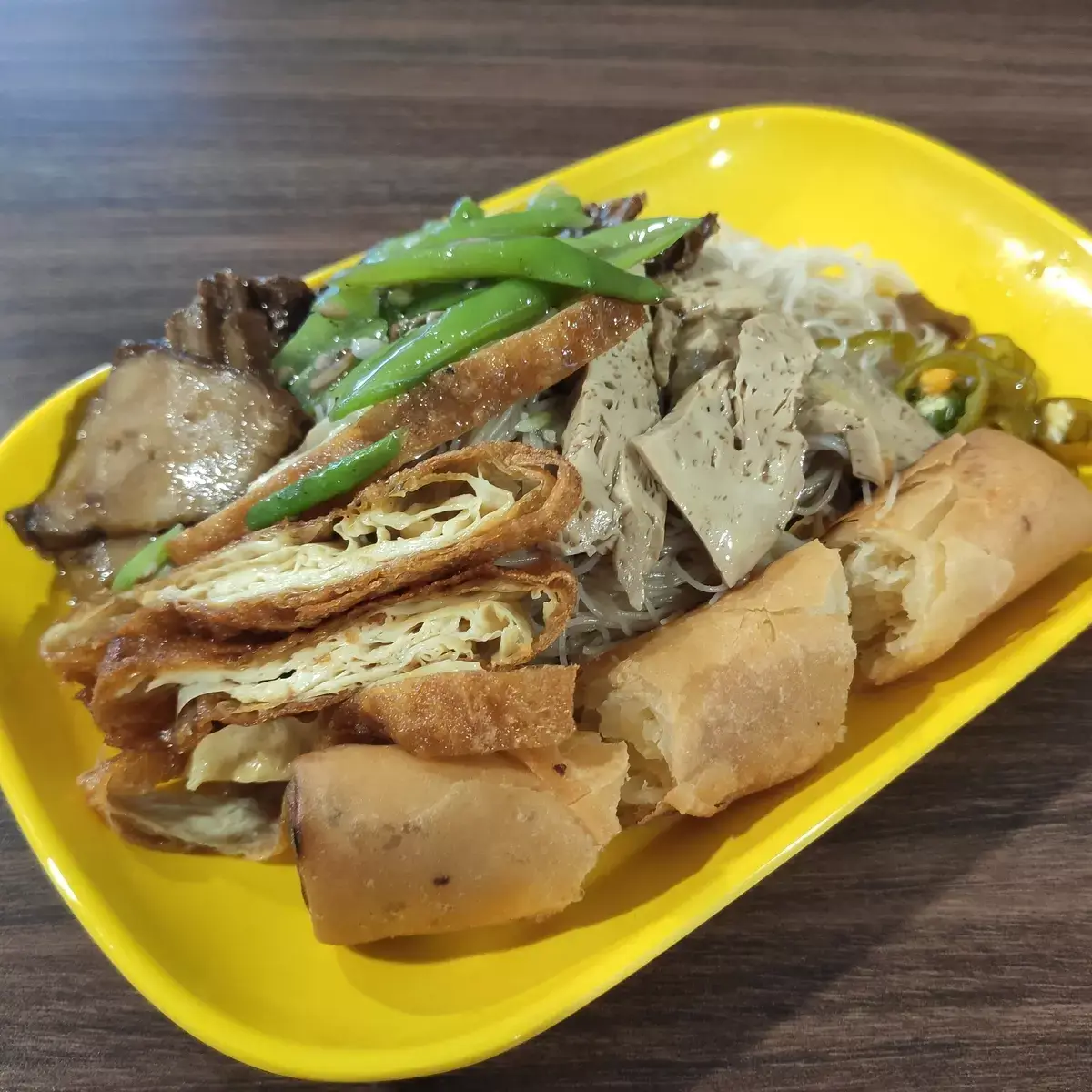 Review: Tanglin Halt Ruyi Vegetarian (Singapore)