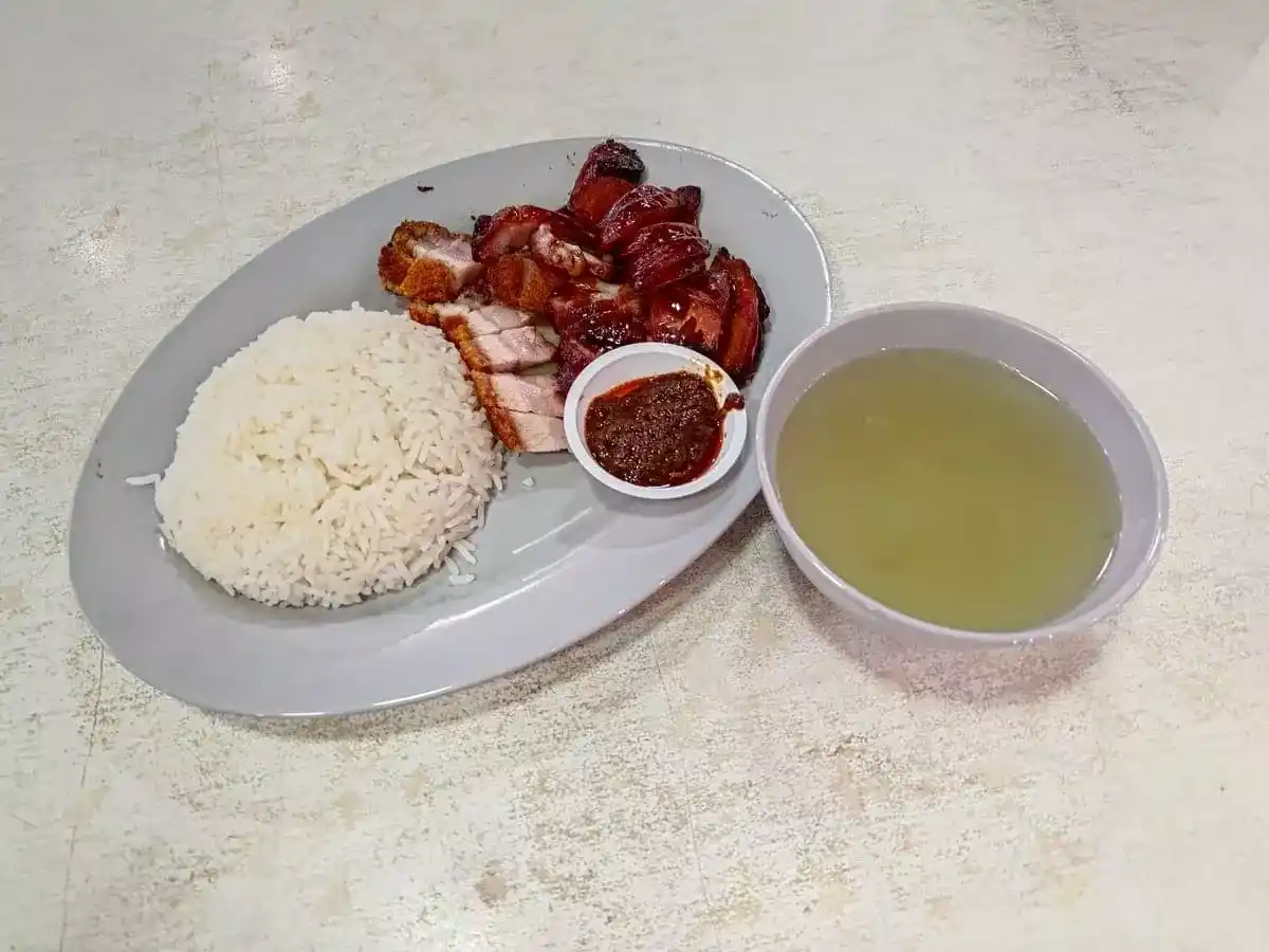Chuan Cheng Roasted Delight: Char Siew, Siu Yuk, Roast Sausage with Rice & Soup