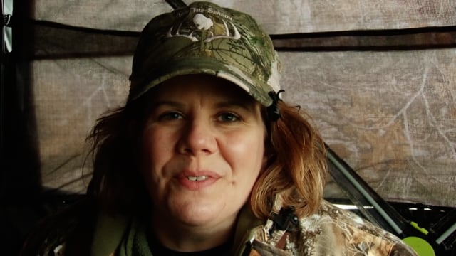 Own the Season TV - Season 3 - Episode 4 - Does & Bucks with Bows