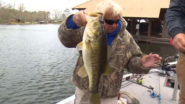 Jimmy Houston Outdoors - Season 22 - Episode 17 - Windy and Hot