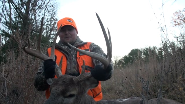 Small Town Hunting - Season 4 - Episode 9 - MISSOURI DEER OPENER