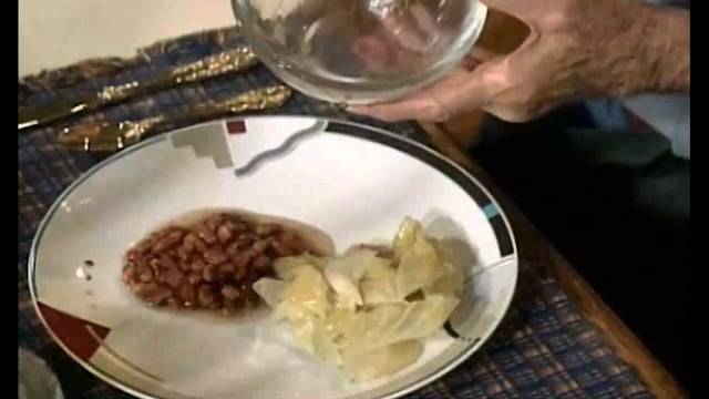 Justin Wilson's Easy Cookin' - Season 1 - Episode 10 - Corned Beef & Cabbage