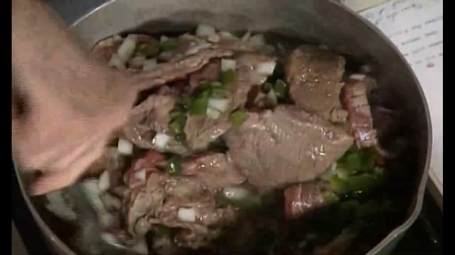 Justin Wilson's Easy Cookin' - Season 1 - Episode 6 - Cheeseburger Grits & Lost Bread