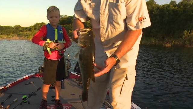 Jimmy Houston Outdoors - Season 21 - Episode 4 - Lucky Strike