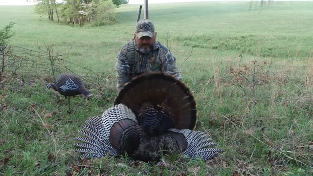 Living the Dream Outdoors - Season 1 - Episode 5 - Monster Turkey Hunt