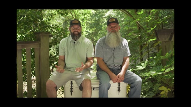 Real South Hunting - Season 5 - Episode 1 - Gators and Stickers