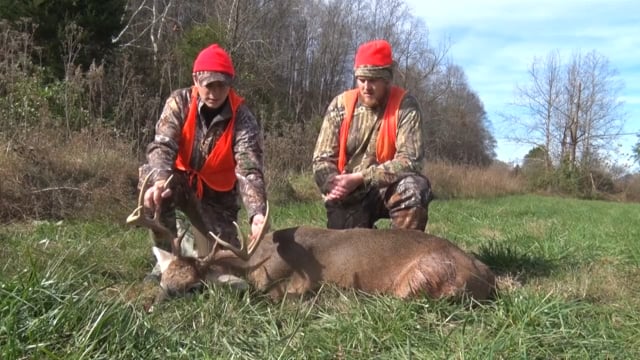 Aaron Outdoors - Opossom Trot