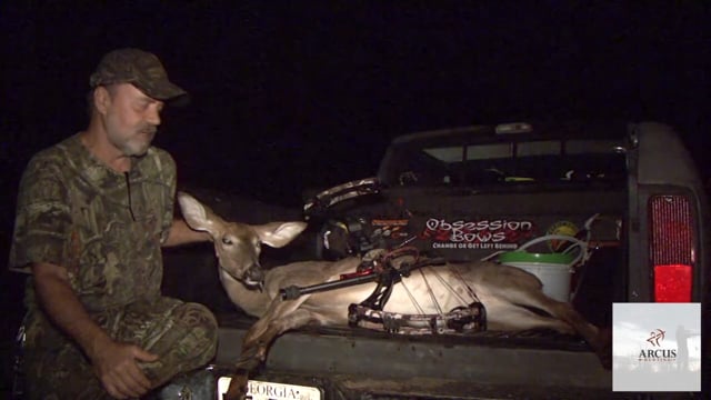 Harvest Kings - Lee Johnson takes the Lockhart Brothers Bowhunting in Ga