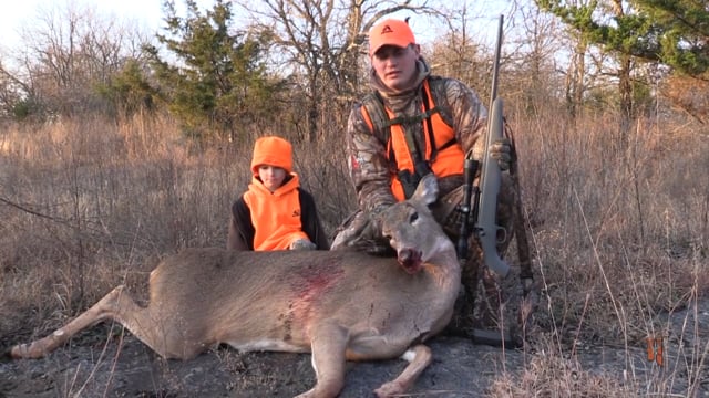 DeerHunterFan - Travis Olmstead Deer Hunting New York & Griffin Knopp in Kansas