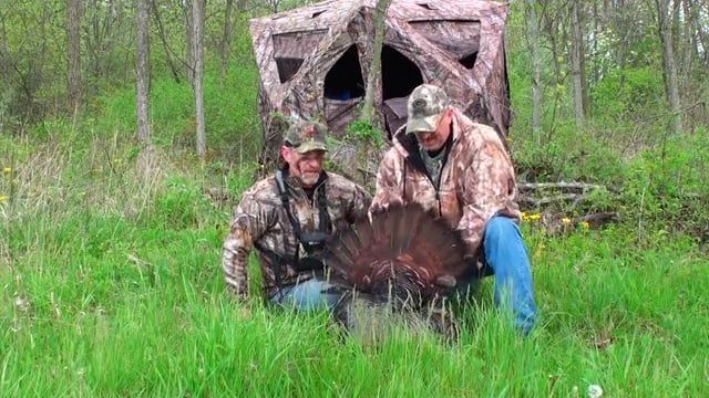 Uncle Bucky's Outdoor Adventures - UB & Kens Turkey Shish Kabob bow kills
