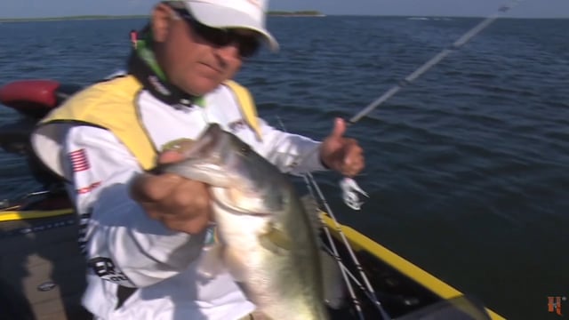 Jimmy Houston Outdoors - Fishing with Pedro Sors