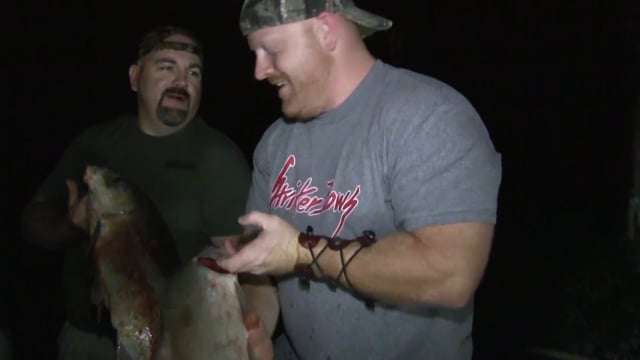 Red Dirt Rich TV - Paul, Tim & Rusty Bowfishing
