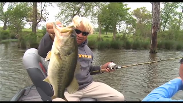 Jimmy Houston Outdoors - Fishing with Tommy Renfro
