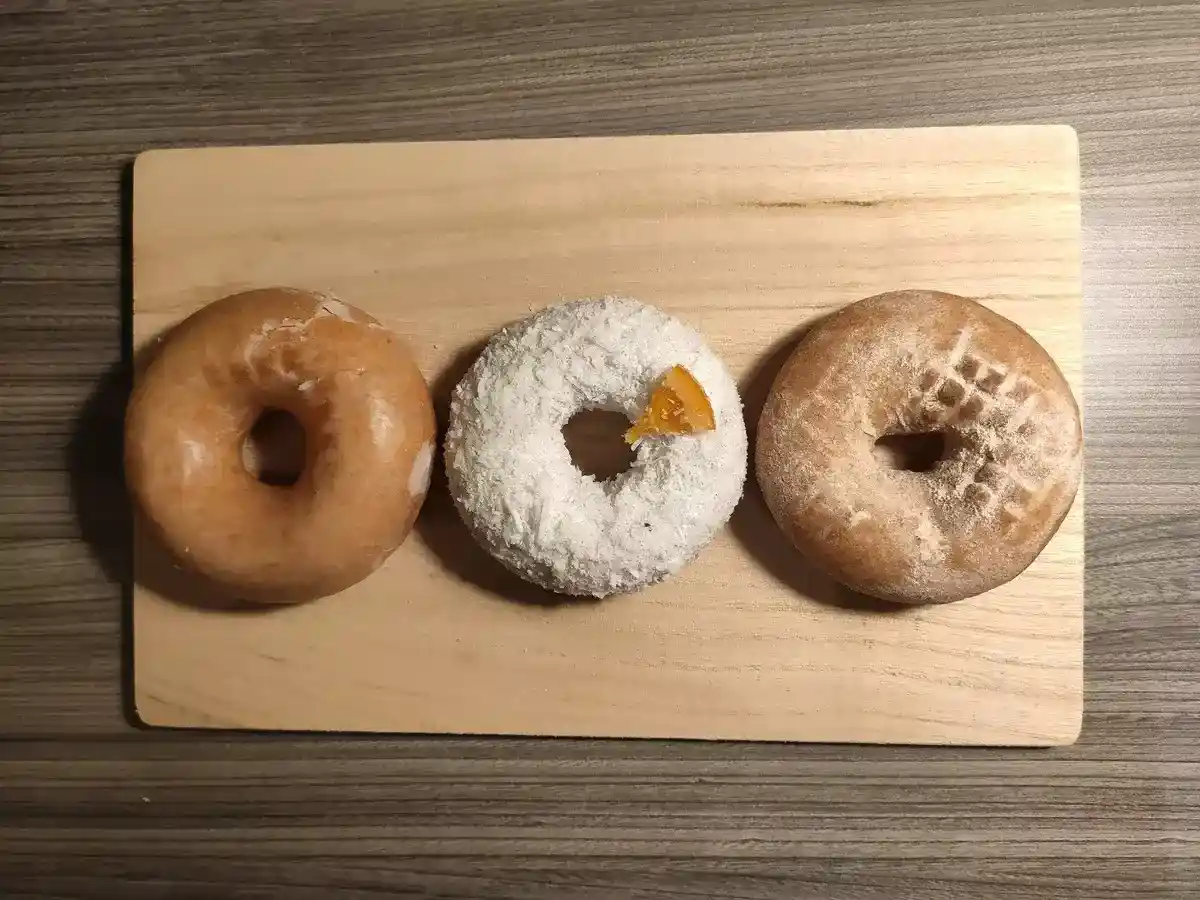 Tsubame Donut: Sugar, Lemon, Wasanbon