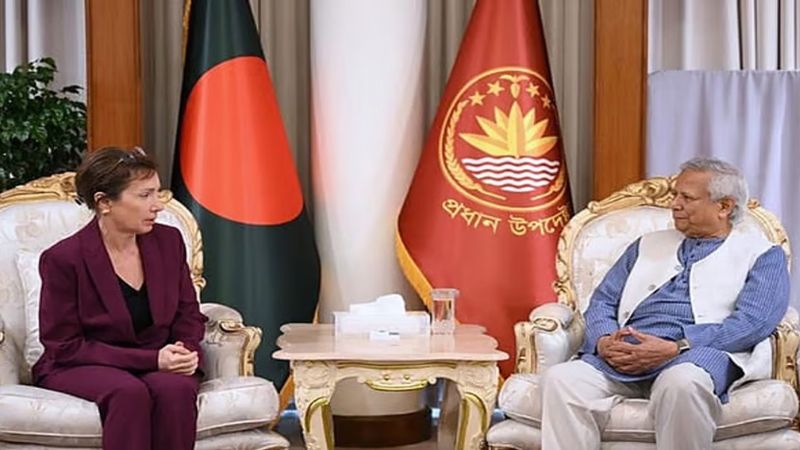 বাংলাদেশে সন্ত্রাসবাদের কোনো স্থান নেই: মার্কিন দূতকে প্রধান উপদেষ্টা