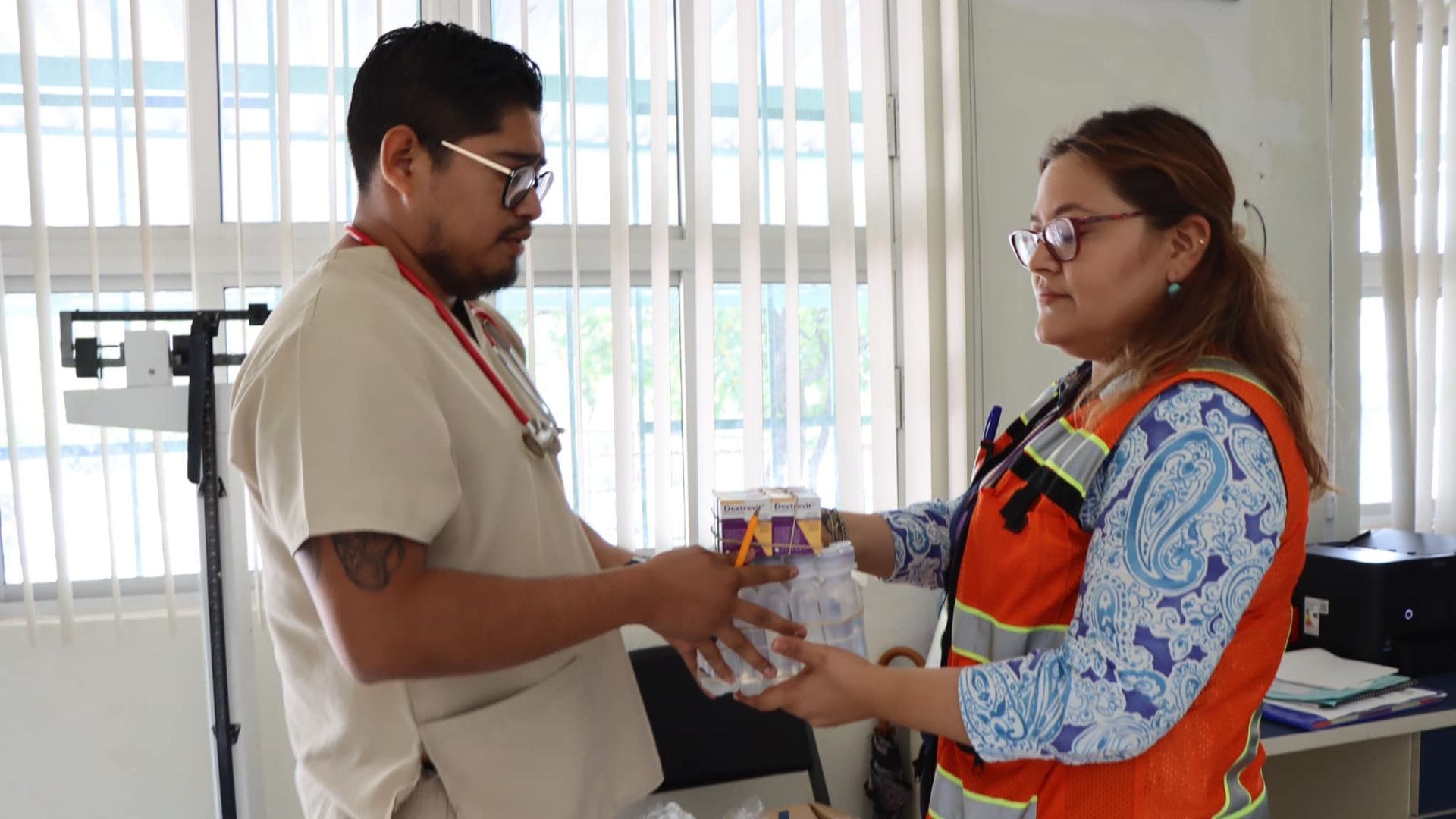 Minera Media Luna Fortalece la Salud en Cocula y Valerio Trujano con Donación de Medicamentos