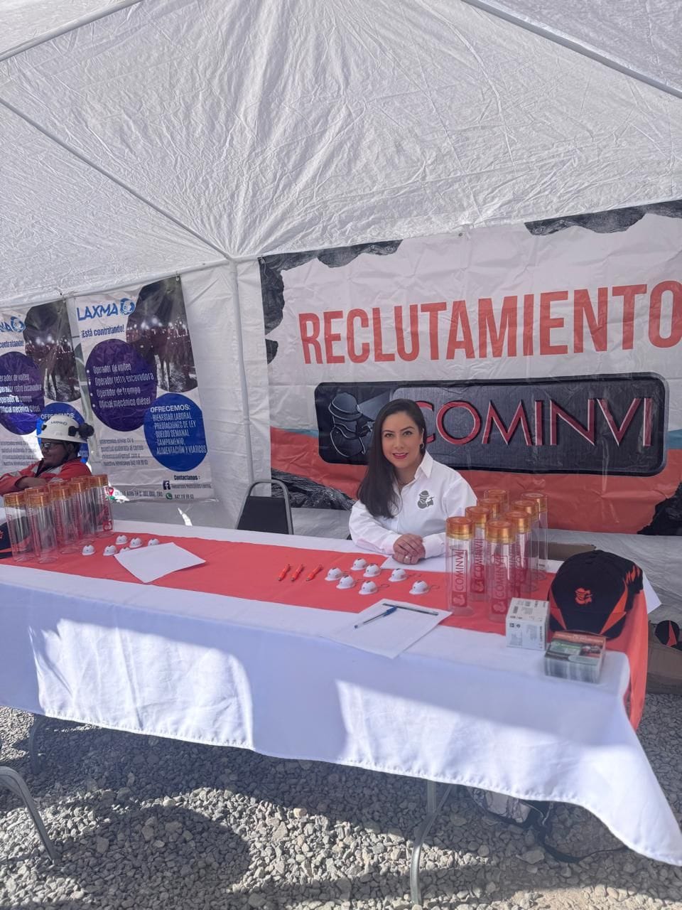 CoMinVi Reafirma su compromiso con el talento en la feria de reclutamiento