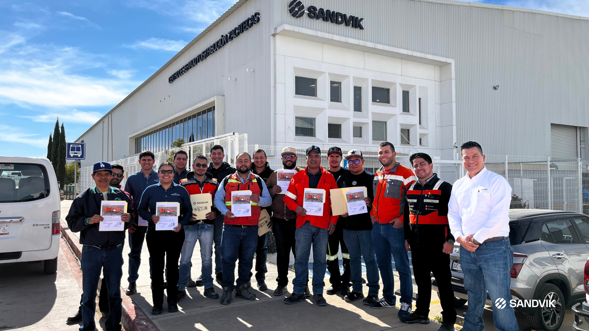 Seminario de Especialización Técnica para Supervisores en Equipos Sandvik: Innovación en Capacitación Minera