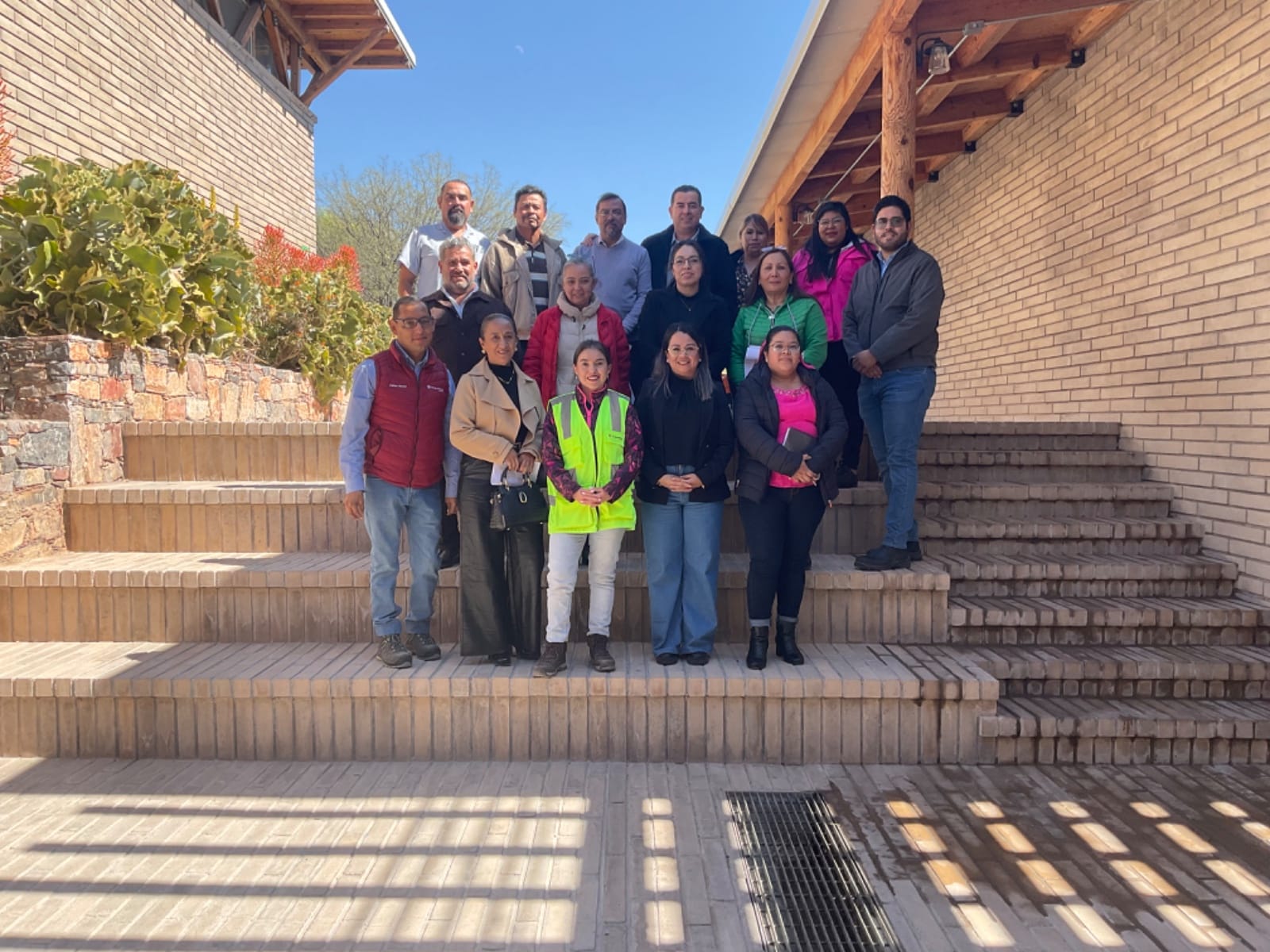 Presenta Grupo México actividades comunitarias con directivos de escuelas en Charcas