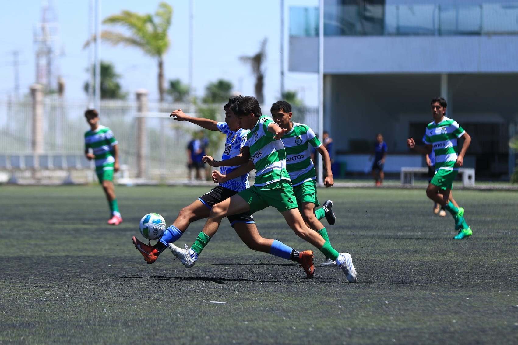 Peñoles promueve las actividades deportivas en sus comunidades vecinas