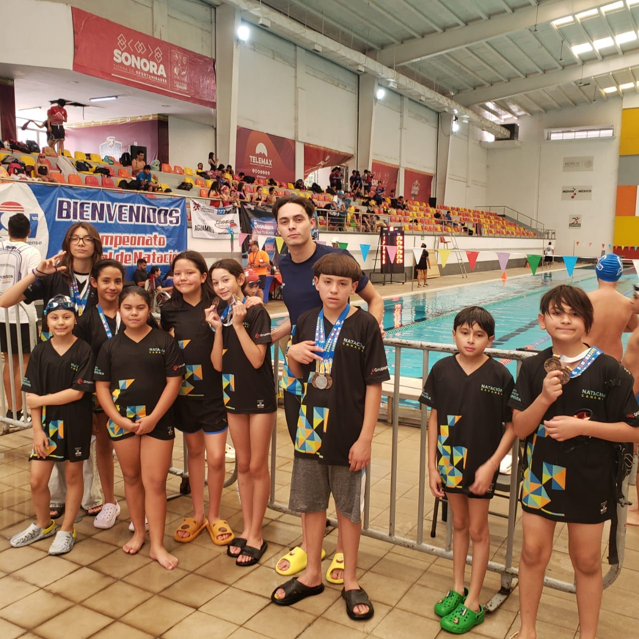Equipo de Grupo México conquista 34 medallas en el Campeonato Estatal de Natación Curso Largo 2025