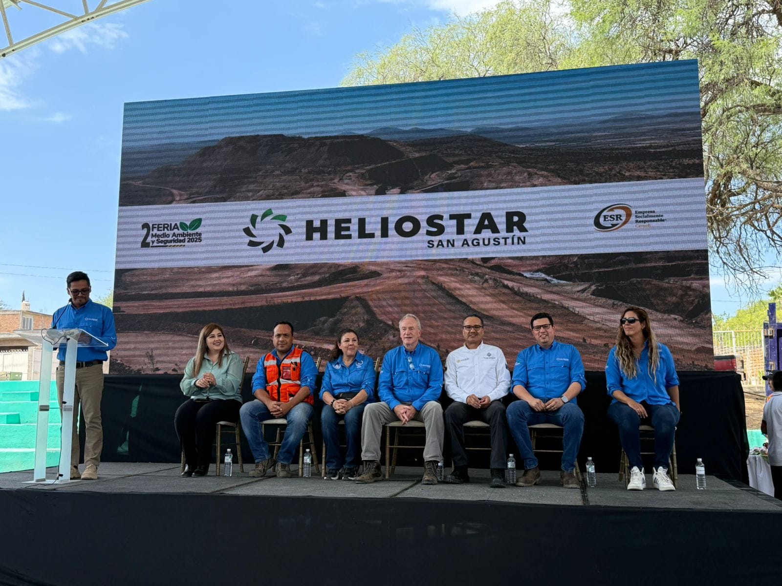 Heliostar celebra Segunda Feria del Medio Ambiente y Seguridad en San Juan del Río