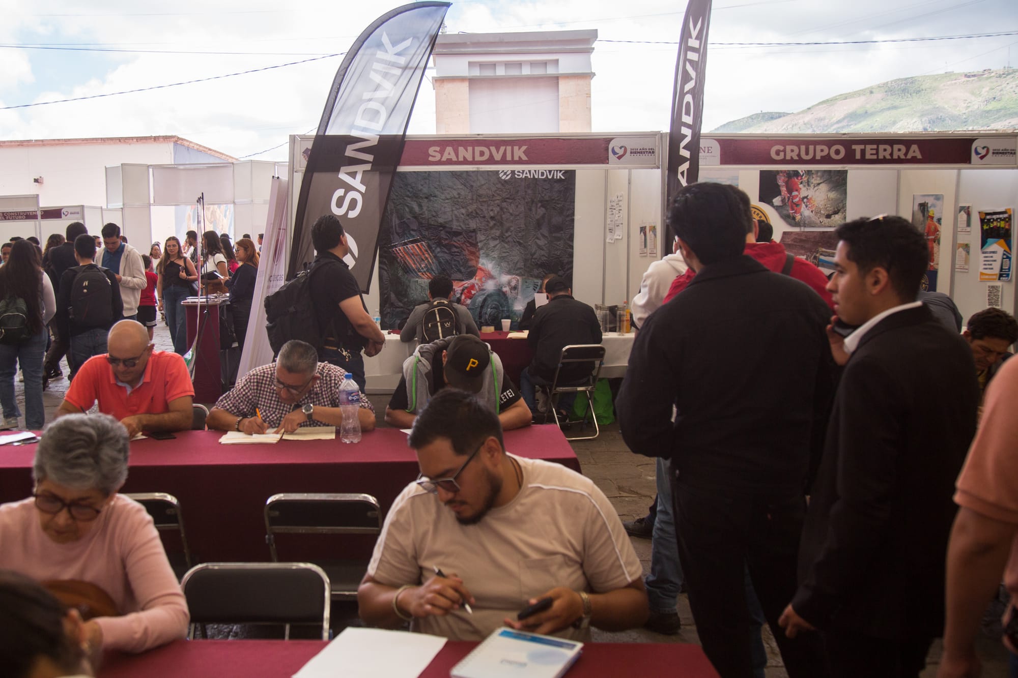 Ofrece Feria del Empleo para la Minería más de 1 mil 200 vacantes y apoyos al autoempleo