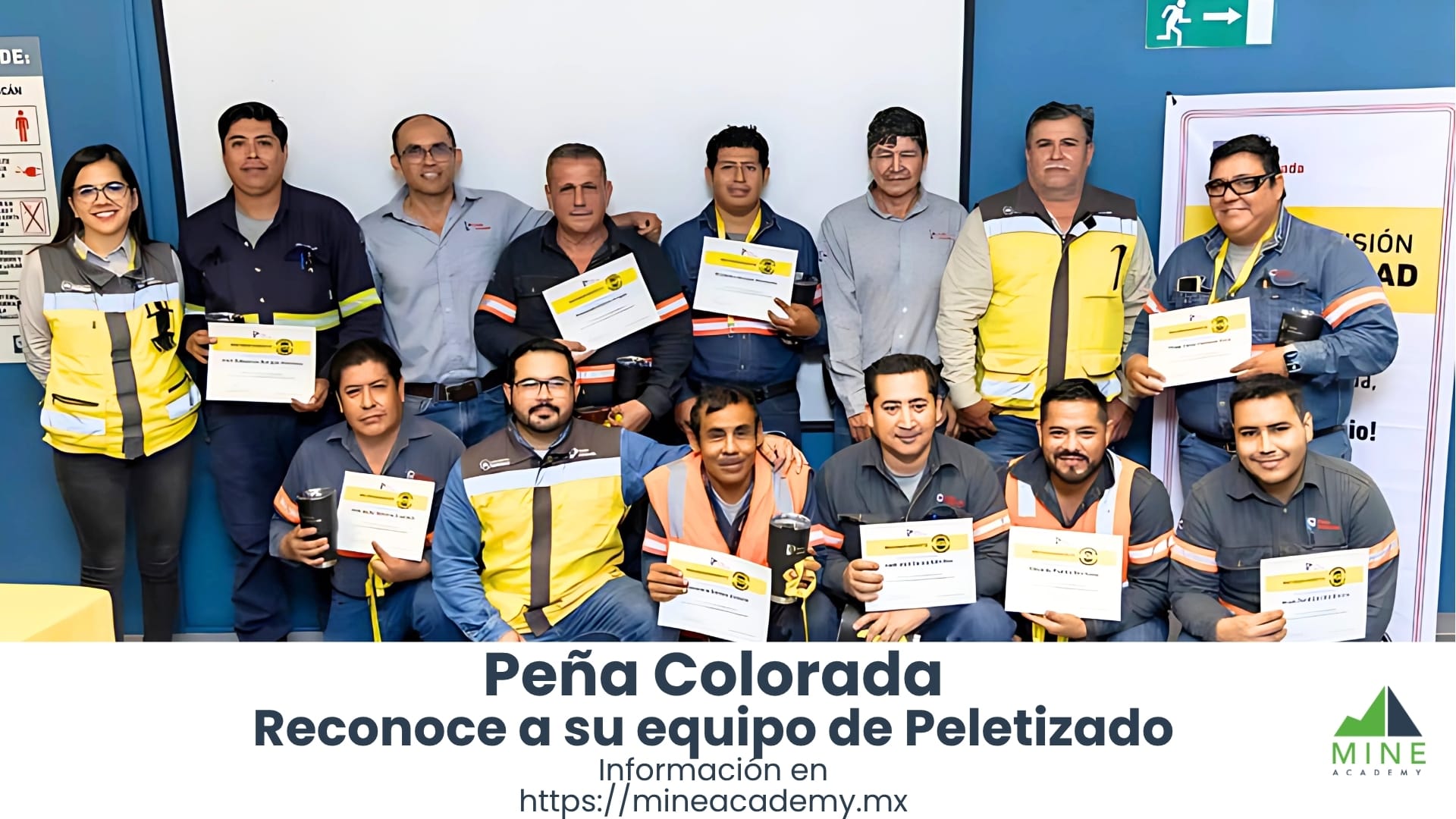 Peña Colorada reconoce a su equipo de Peletizado