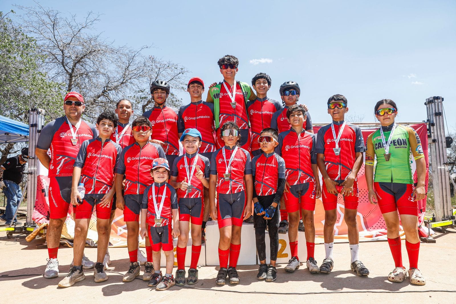Escuela de ciclismo Grupo México–AR Monex, protagonista en el pódium del campeonato estatal de ciclismo de montaña