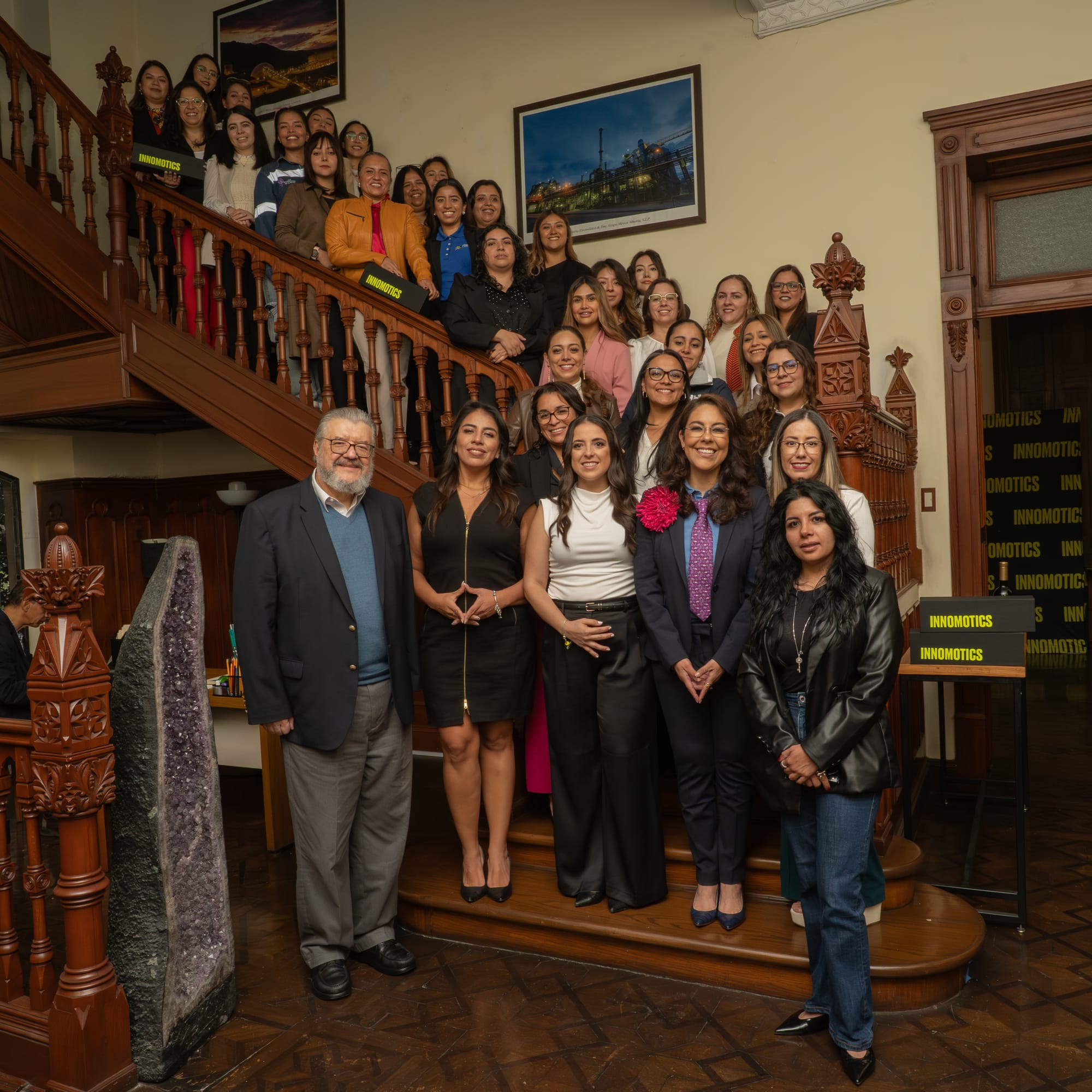 Capacitación digital crucial para las mujeres en industria minera