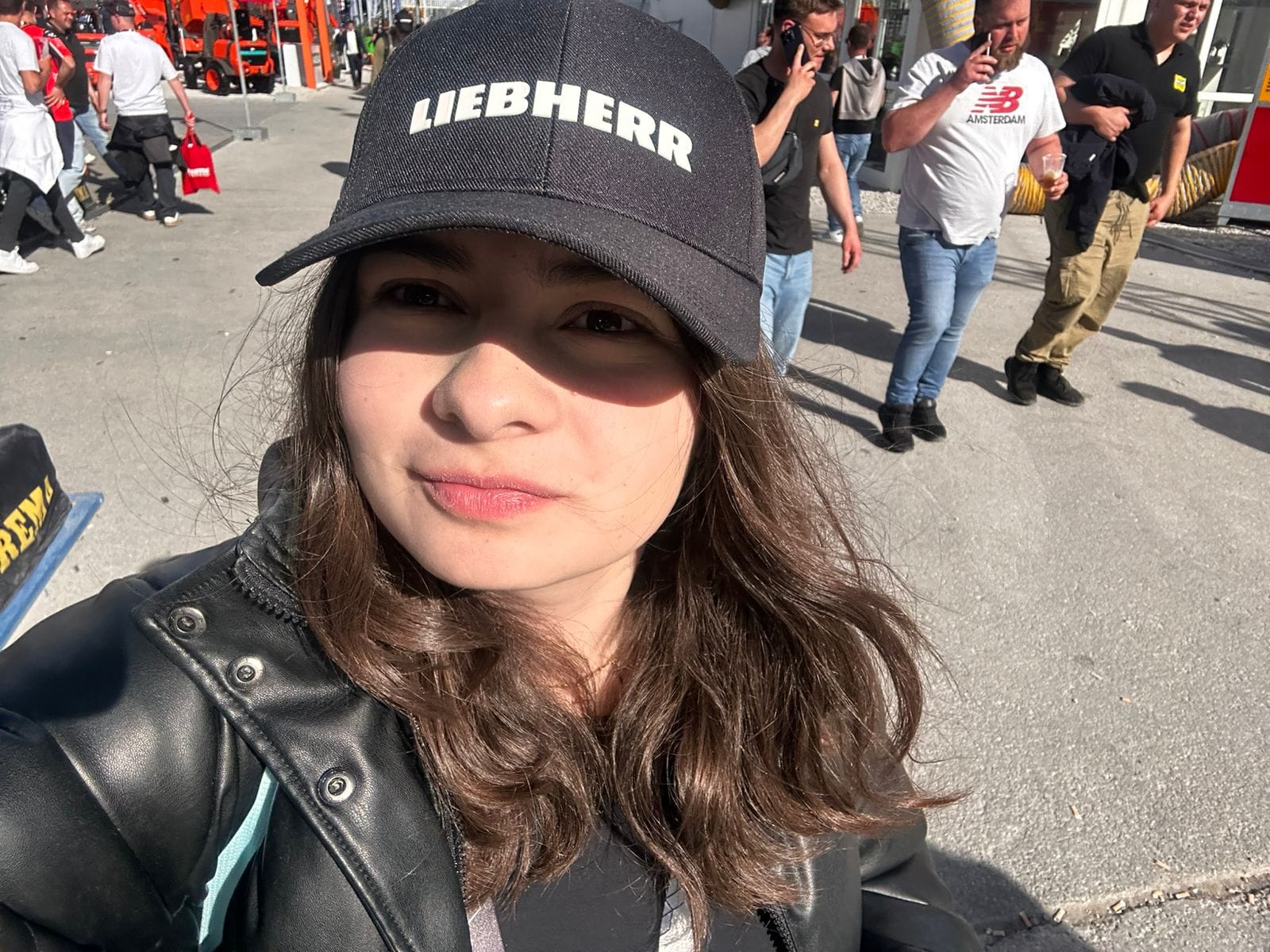 Ximena E Mendoza