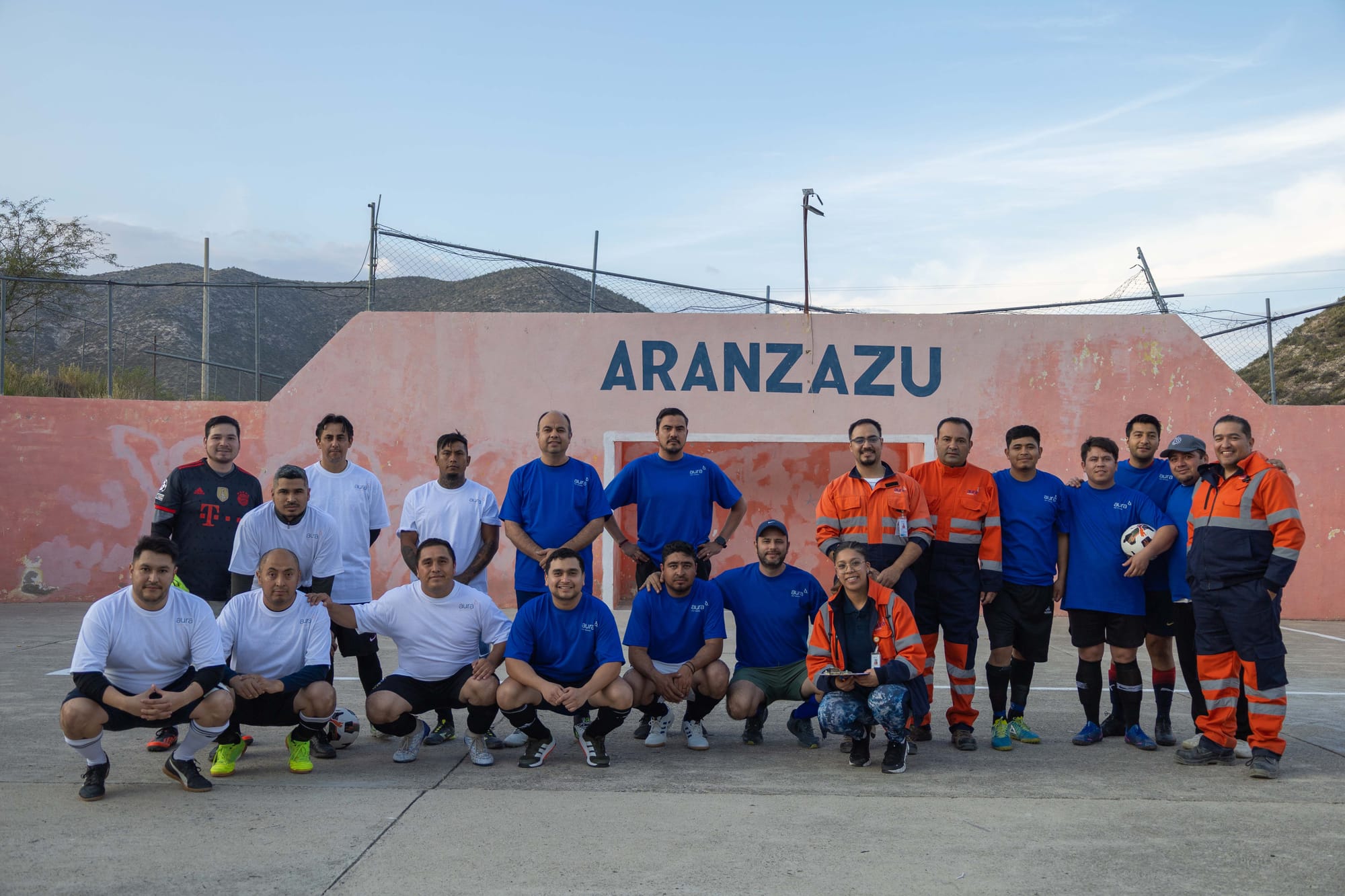 Aura Aranzazu impulsa la actividad física con Torneo de Futbol en el Mes Azul