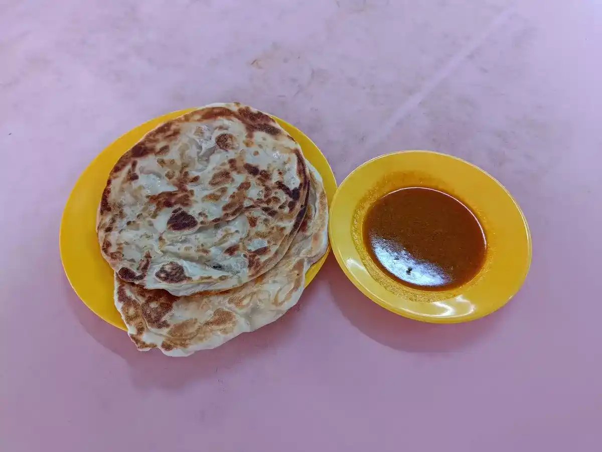 I. Mohamed Ismail Food Stall: Plain Prata & Mutton Curry