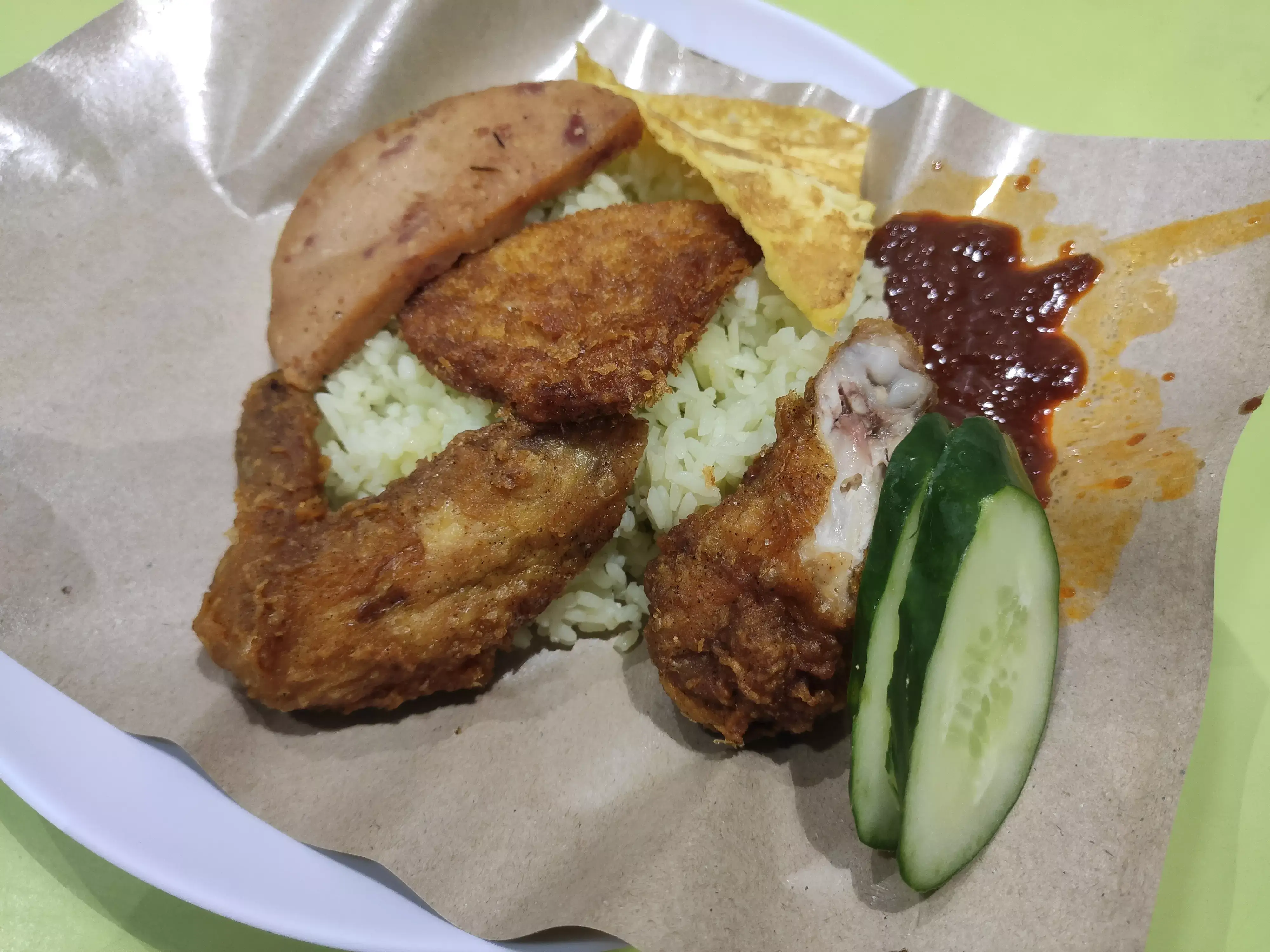 Review: Makan Sutera Nasi Lemak Pandan Rice (Singapore)