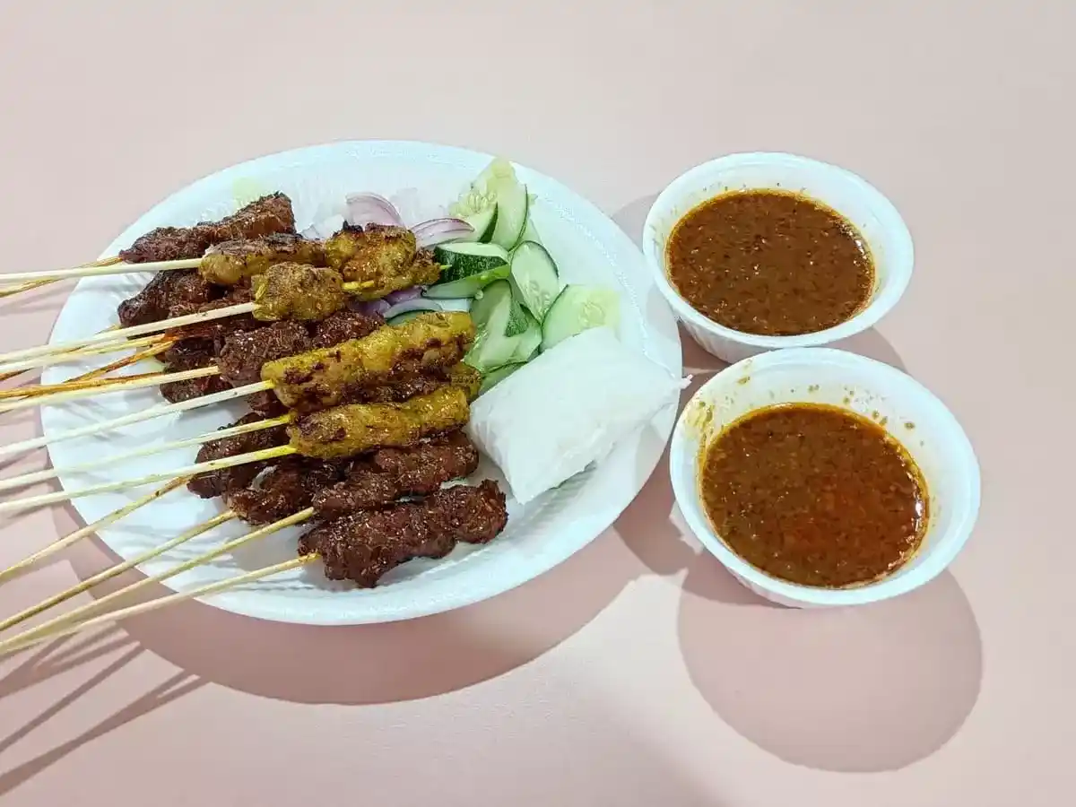 Original Alhambra Satay: Assorted Satay & Satay Sauce Original Alhambra Satay: Assorted Satay & Satay Sauce