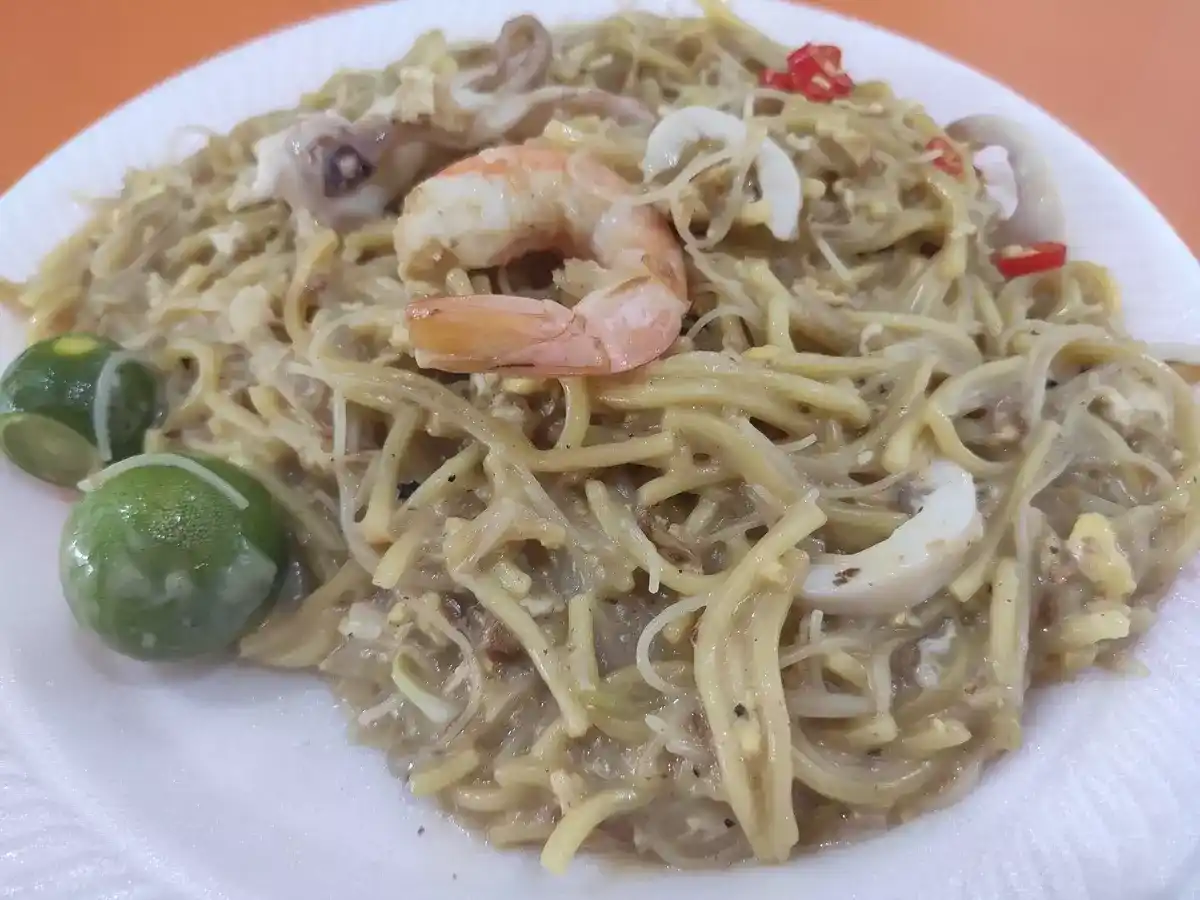 Tiong Bahru Yi Sheng Fried Hokkien Mee: Fried Hokkien Mee