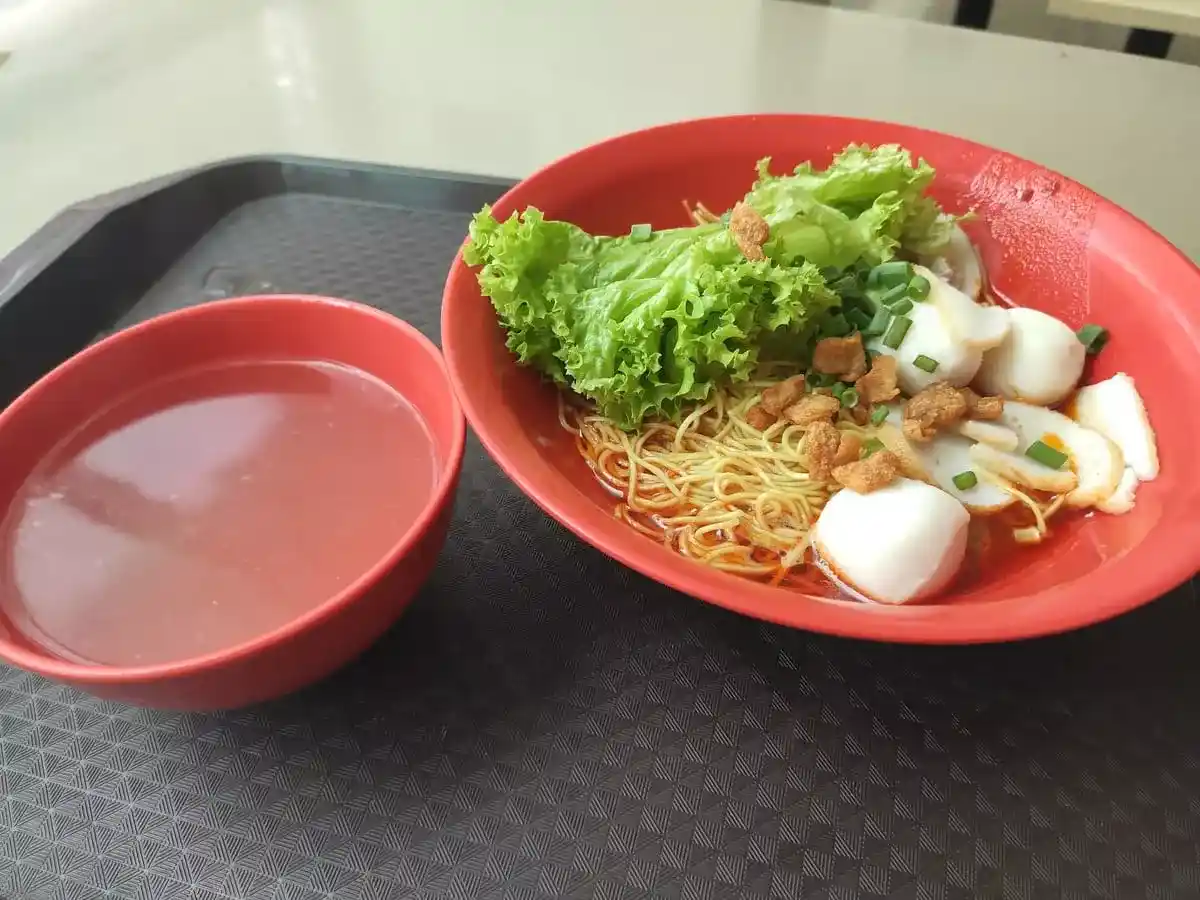 Huang Da Fu: Fishball Mee Kia & Soup