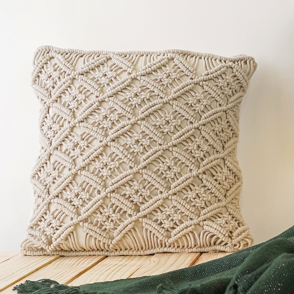 Nargis Double Knot Macrame Cushion Cover