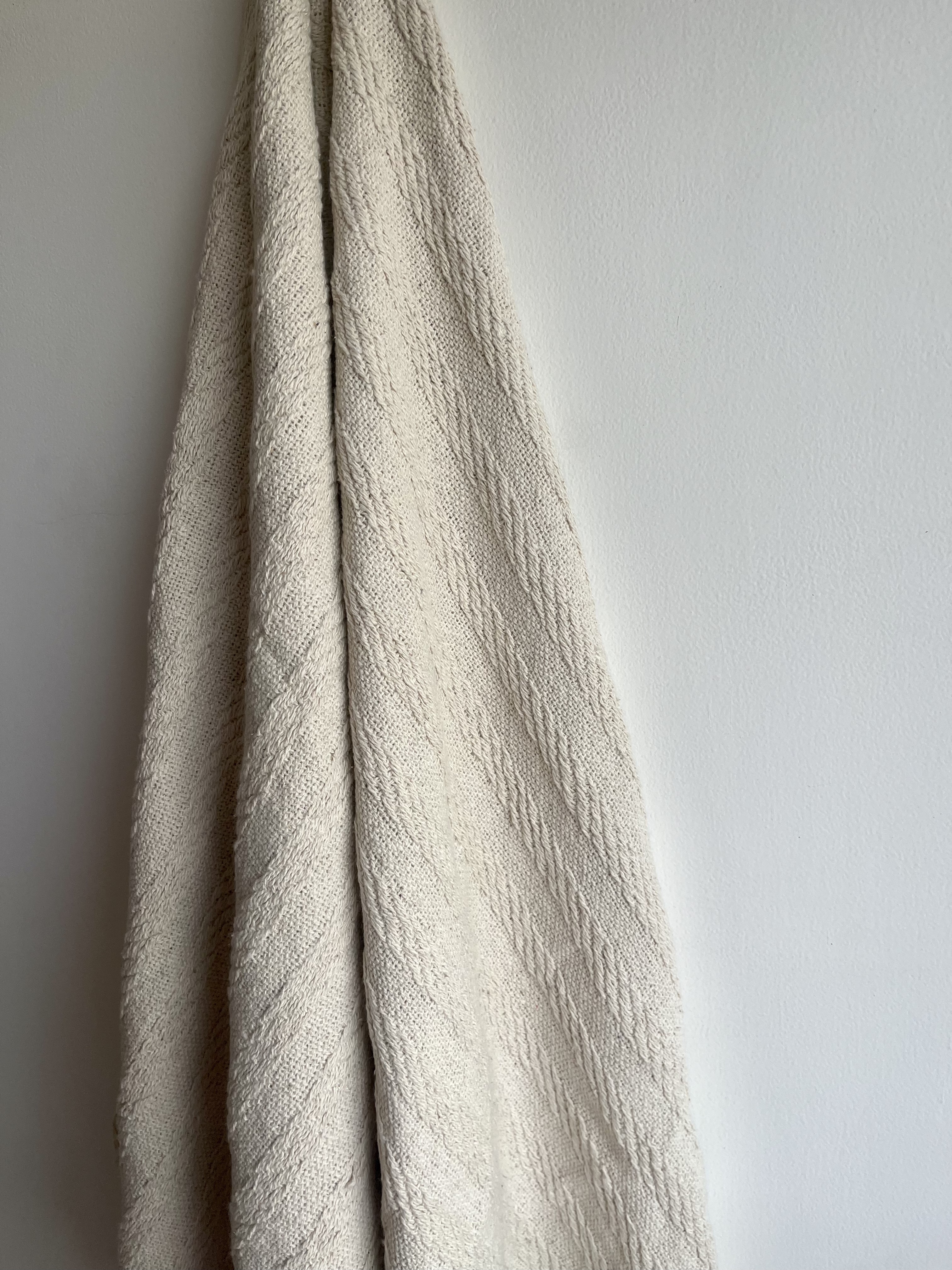 Chalk White Throw thumbnail 2