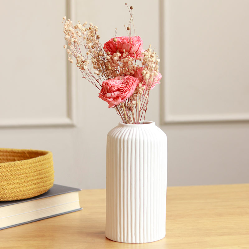 Snow White Vase with Harmony Dried Flowers Bunch 