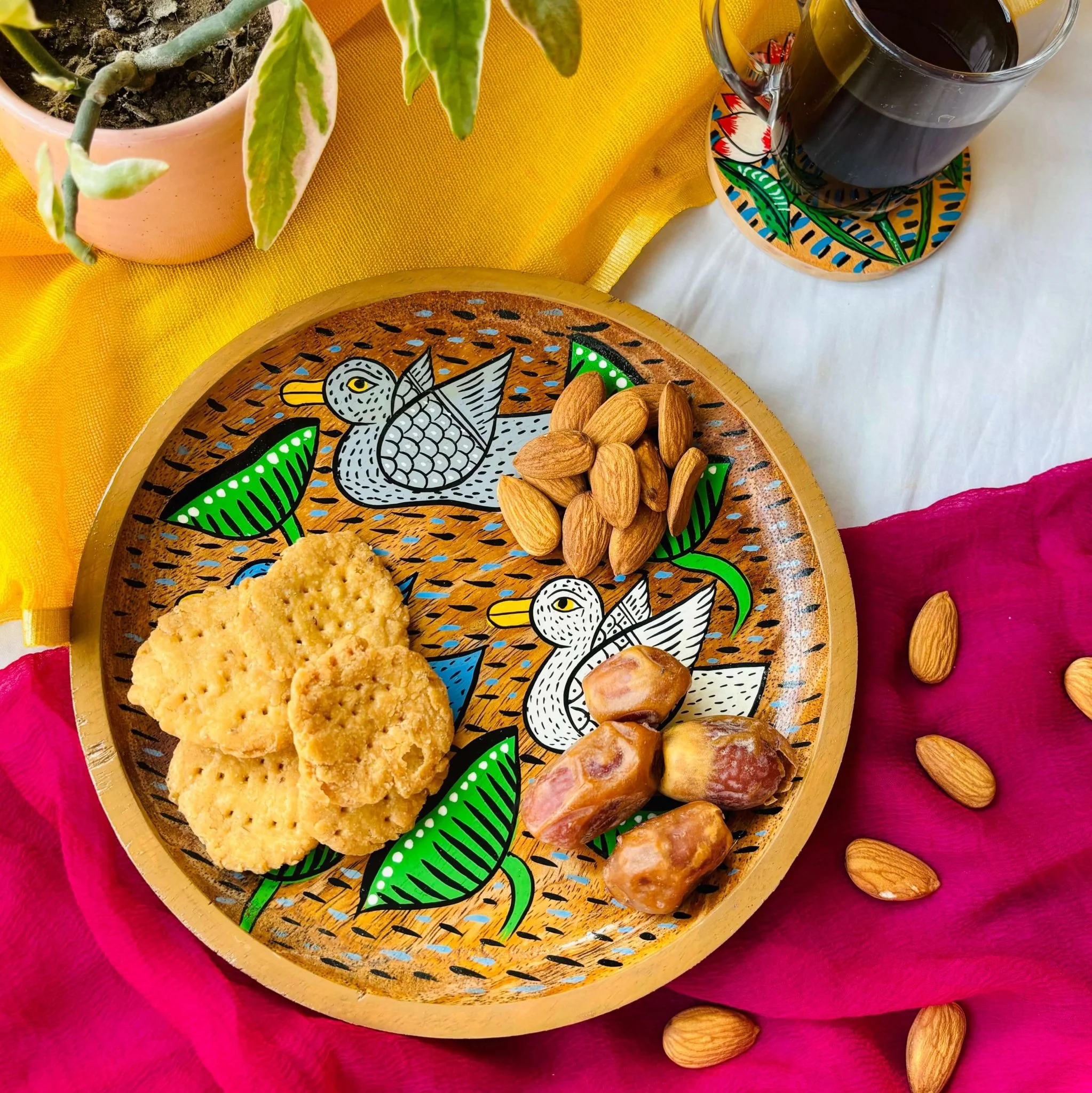 Saras Round Wooden Platter - alternate view