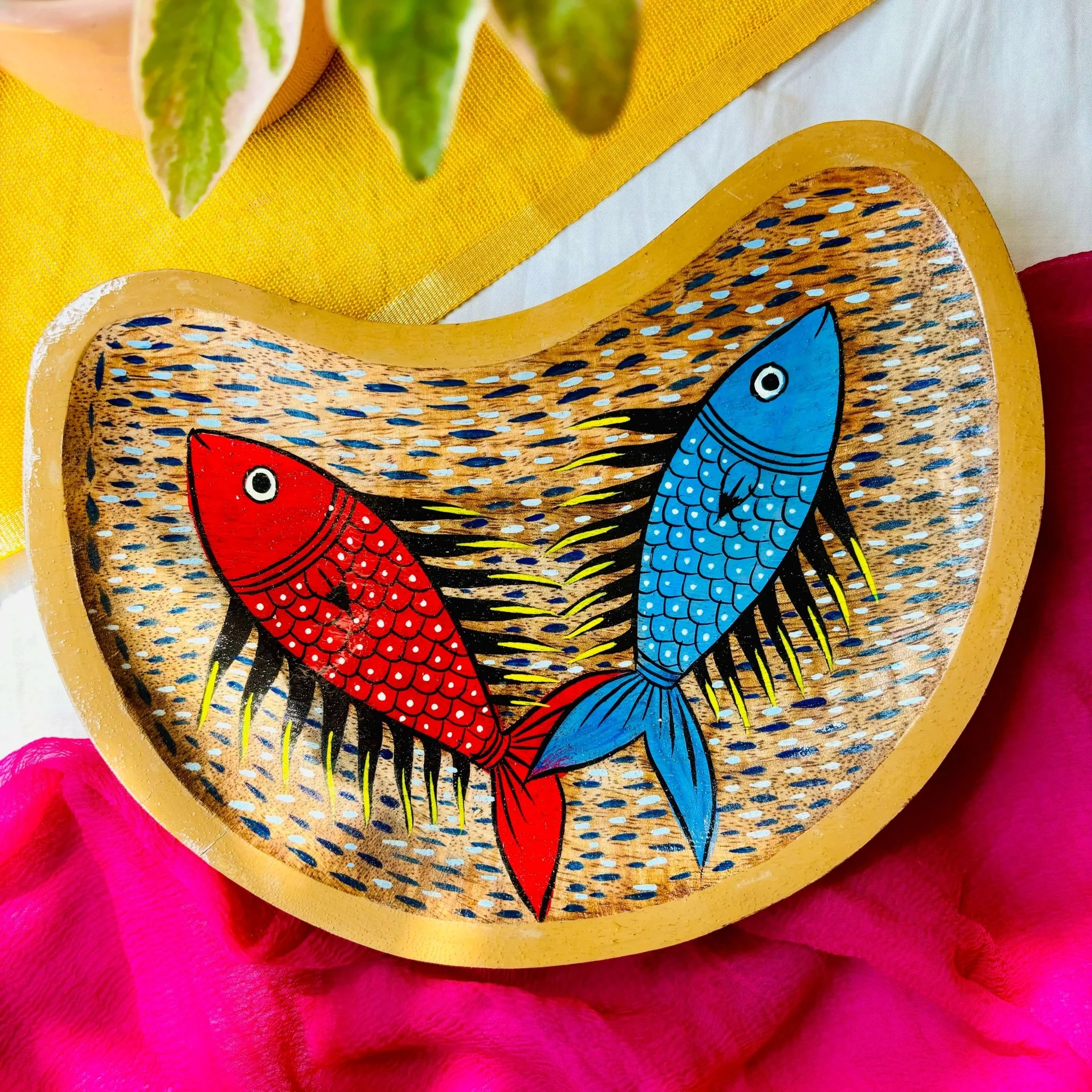 Dhara Moon Wooden Platter 